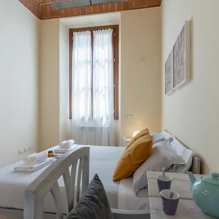 Residenza Storica 18 Min Di Treno Per Firenze Apartment Prato (Prato)