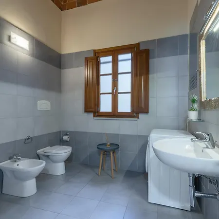 Residenza Storica 18 Min Di Treno Per Firenze Apartment Prato (Prato)